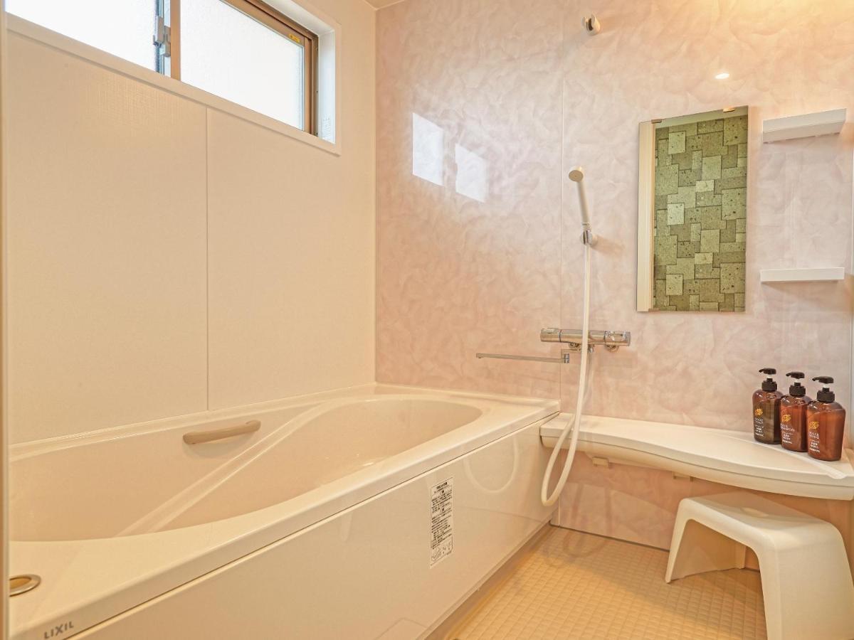 Terrace Resort Mihama شاتان المظهر الخارجي الصورة